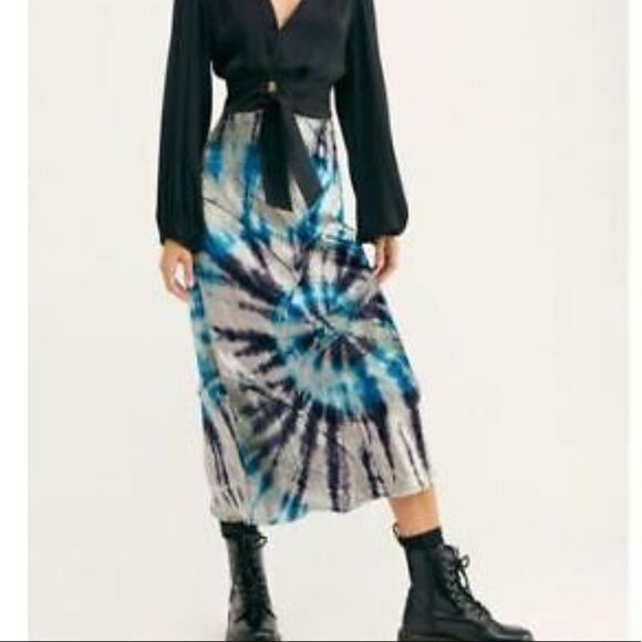 Free People Dresses & Skirts - NWT Free People Serious Swagger Tie Dye Skirt